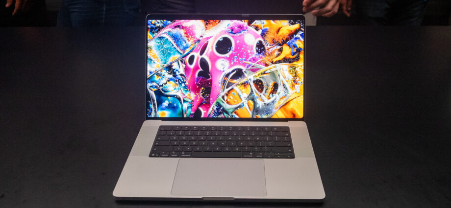 Apple’s first touchscreen MacBook Pro feels both familiar and radically improved